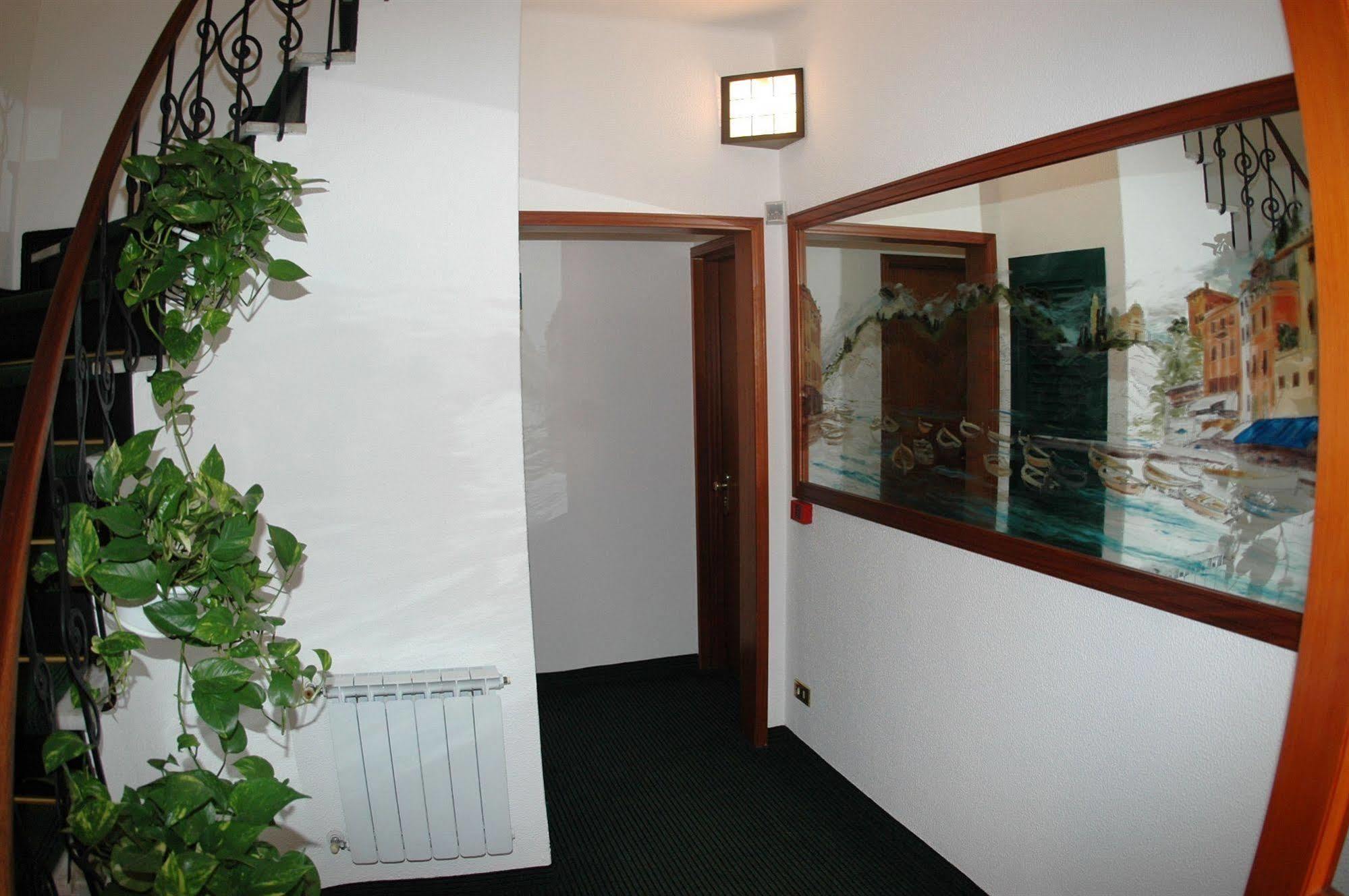 Hotel Flory Santa Margherita Ligure Exteriör bild