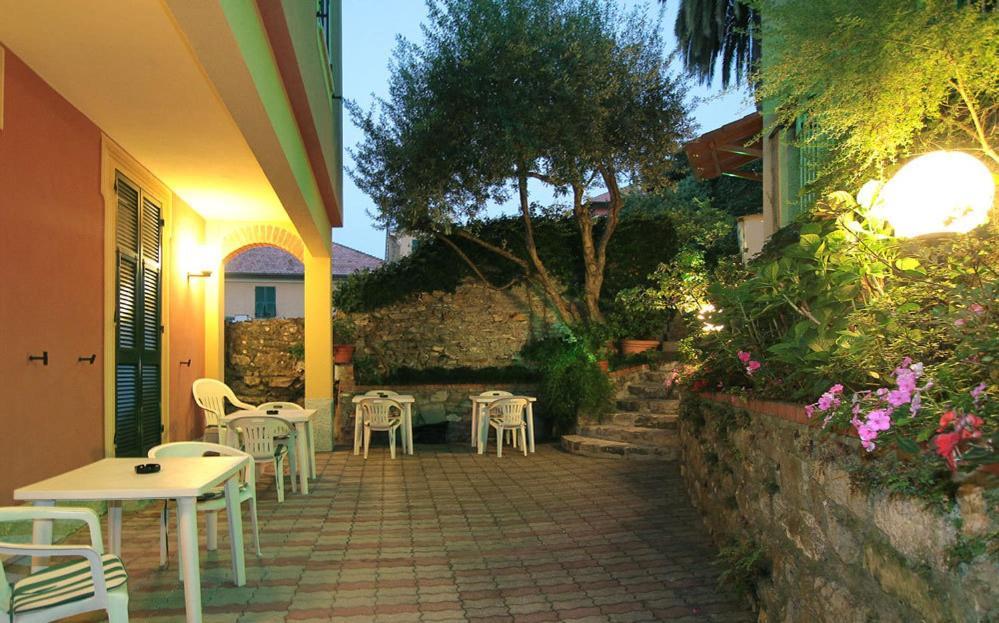 Hotel Flory Santa Margherita Ligure Exteriör bild